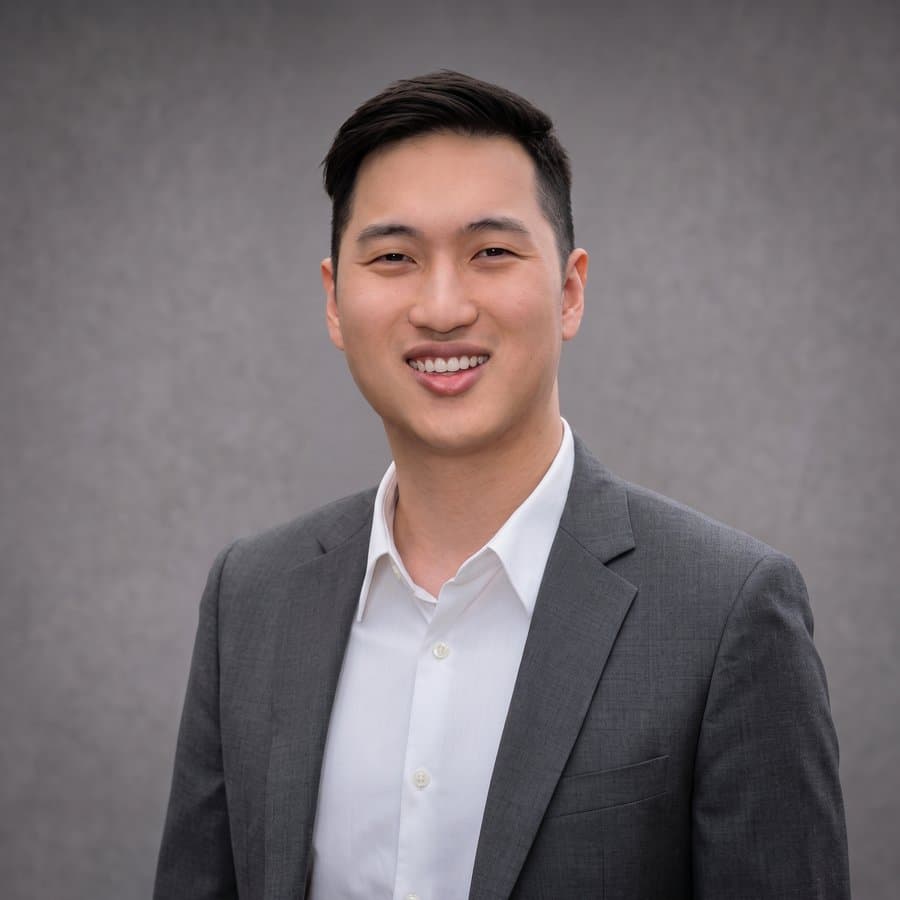 Portrait of Justin Wang